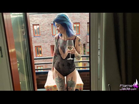 ❤️ Hatalmas lány szopik és baszik szenvedélyesen a nyílt égbolton Baszás at hu.tuberxxx.ru ☑